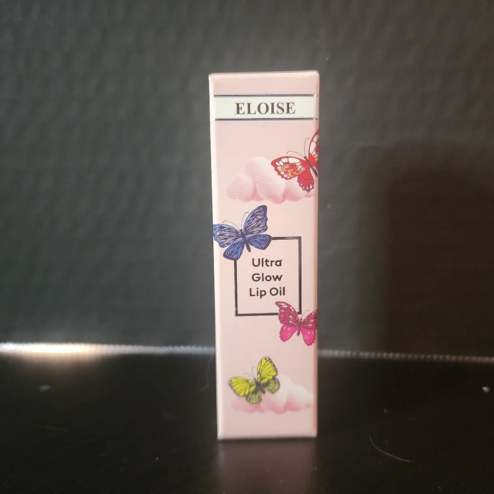Eloise Lip Oil in Ruby